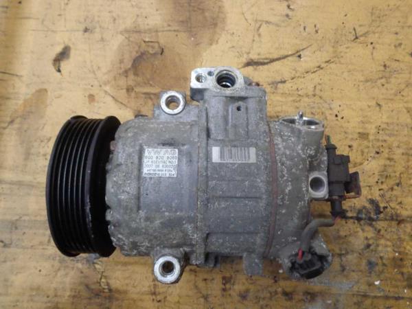 COMPRESSEUR DE CLIM VAG - Vue 1